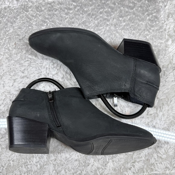 Franco Sarto Ankle Boots Womens 8 Leather Block Heel V Quiet Luxury Whimsigoth - Picture 4 of 13